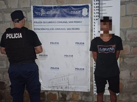 Joven detenido por amenazar a su madre: tenía prisión domiciliaria por robo