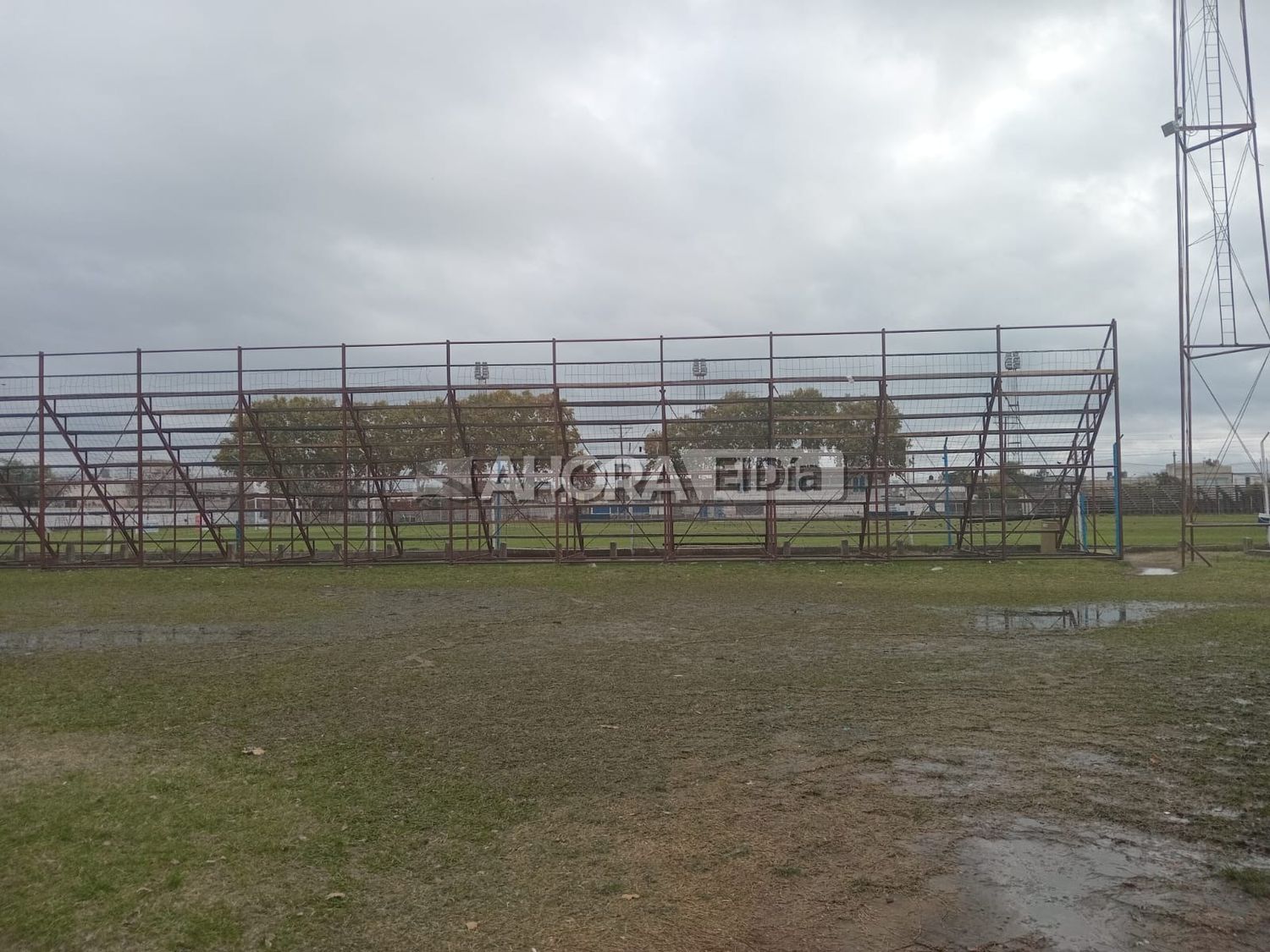 Suspendieron el partido entre Deportivo Urdinarrain y Defensores del Oeste por la Copa Gualeguaychú: ¿Cuándo se jugaría?