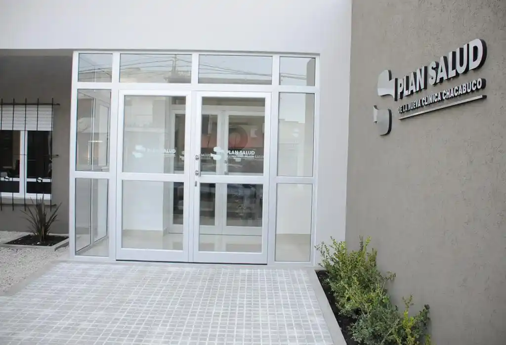 La obra social de la Nueva Clínica Chacabuco inauguró  su moderno local