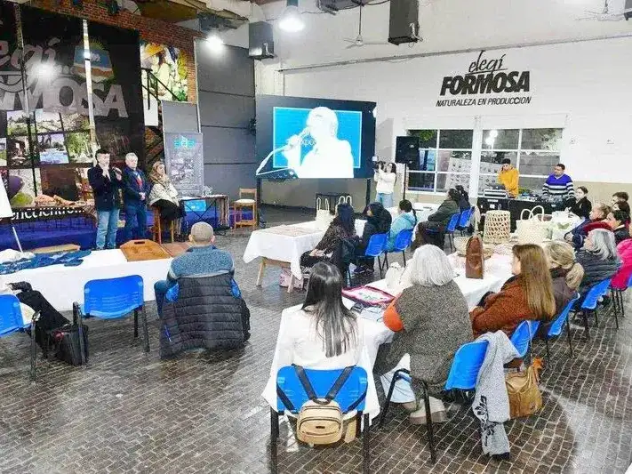 El conversatorio sobre Marcas con
identidad fue un éxito de convocatoria