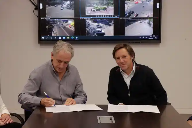 Firma del Convenio de “Ojos en Alerta” para reforzar el sistema de seguridad local