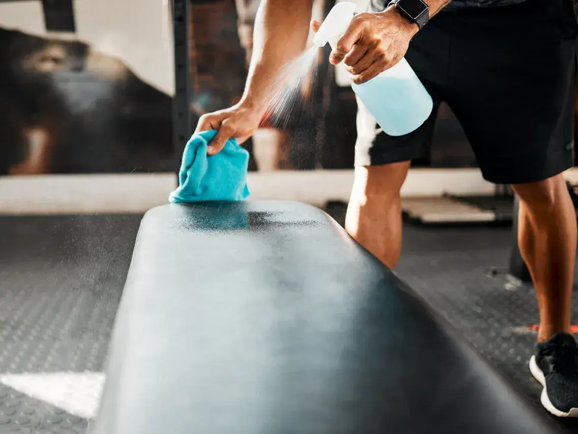 Sin Excusas - Higiene y ropa limpia: la importancia de los buenos hábitos en el gimnasio