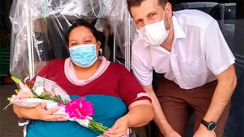 Una entrerriana superó por segunda vez el Covid: "Vuelta a casa, felicidad total"