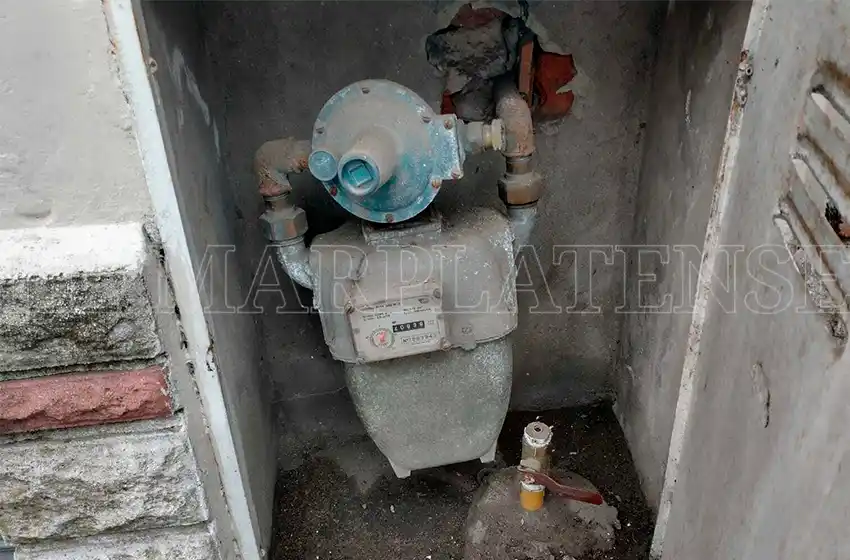 Le robaron el medidor y piden mayor presencia policial