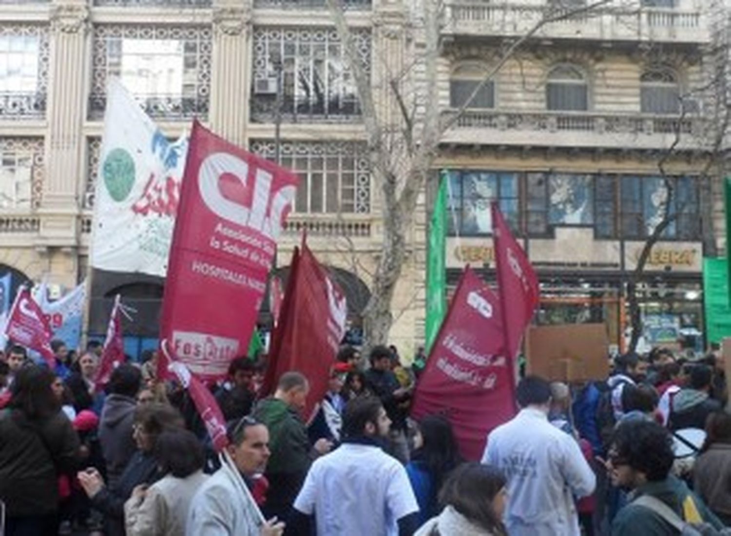 Médicos bonaerenses de Cicop vuelven al paro el jueves