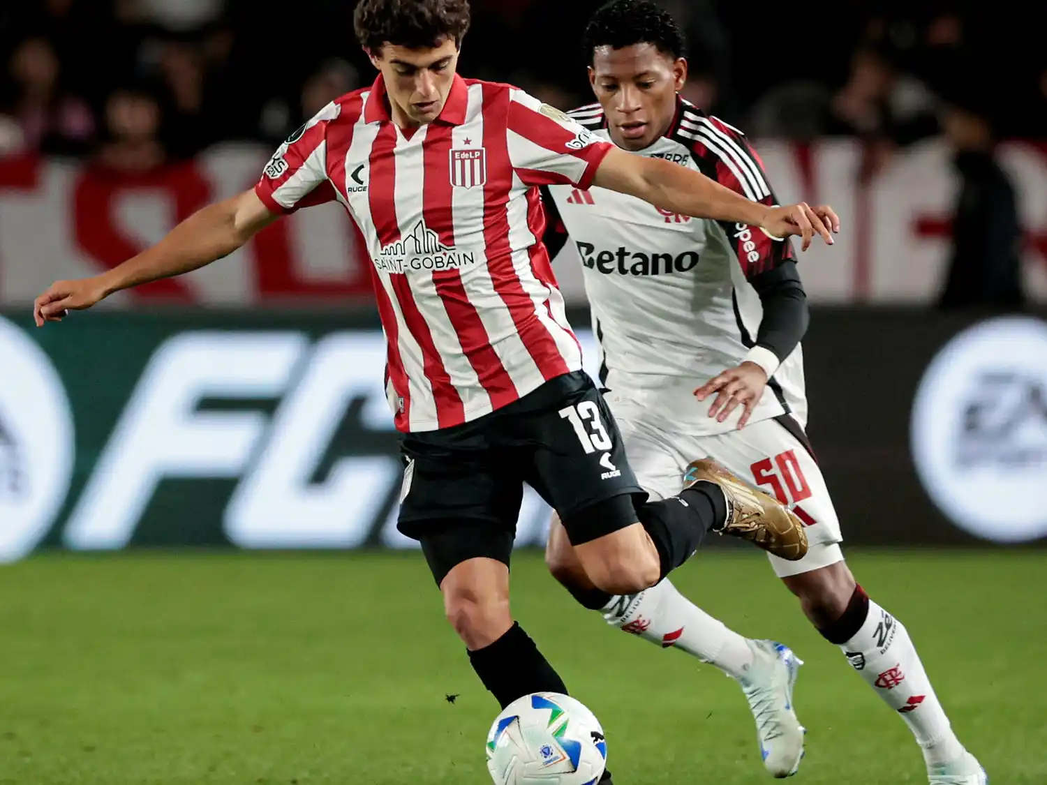 Estudiantes llevó al límite a Flamengo, pero no le alcanzó