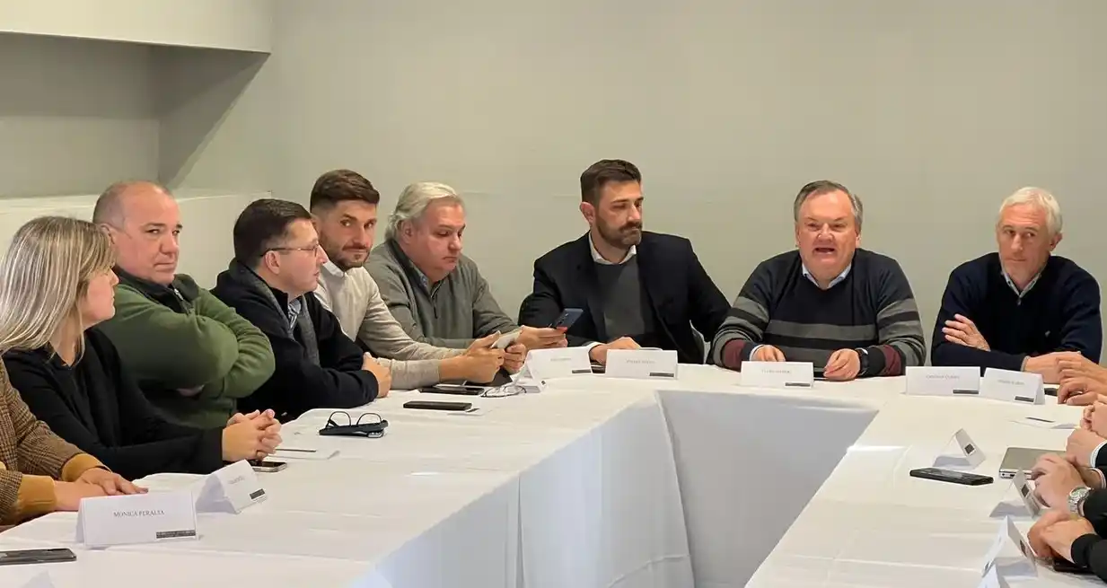 Deuda de Nación: la oposición sigue en contra del acuerdo y rechaza el descuento de AFIP a Santa Fe