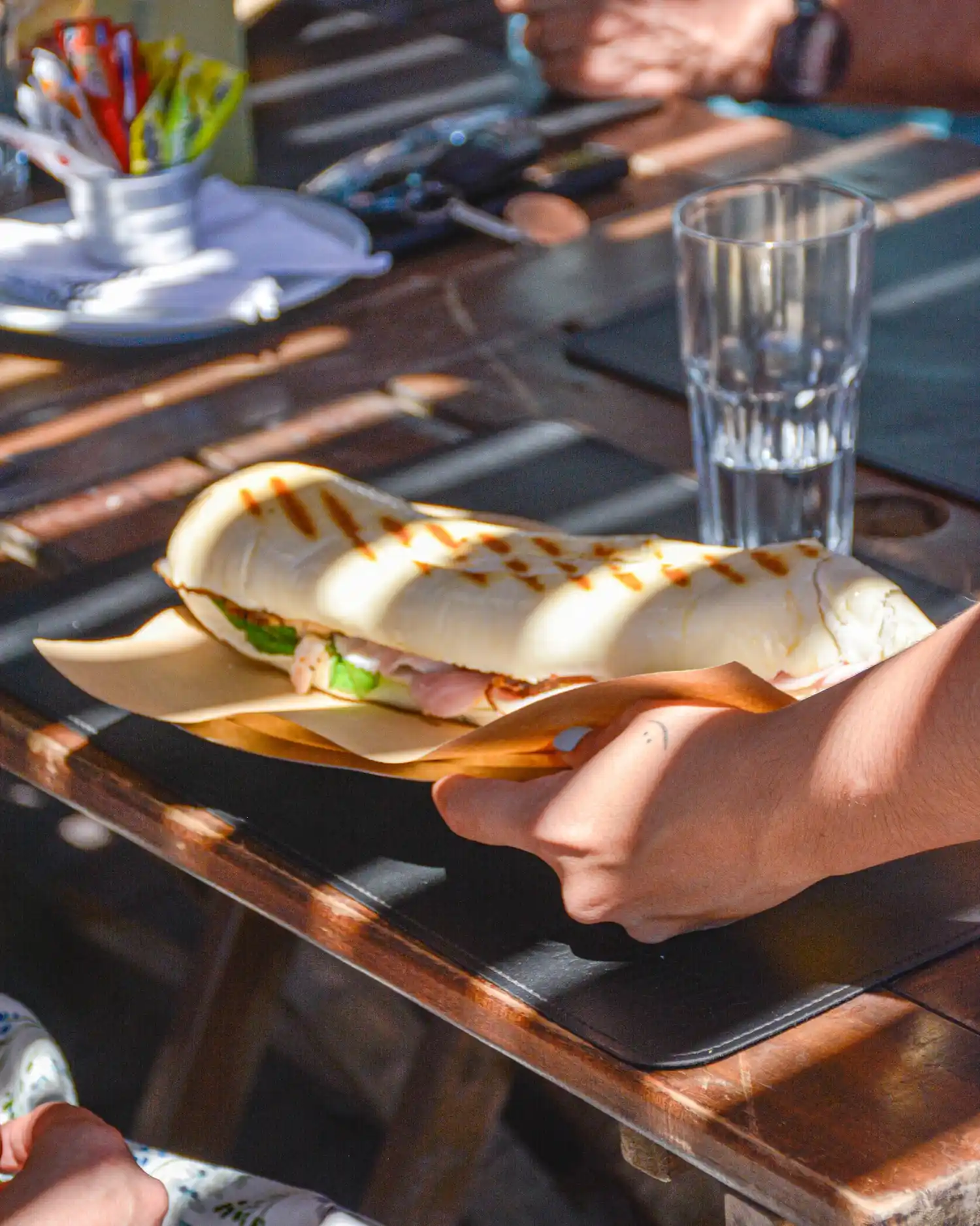 Entre Pueblos, una parada estratégica en la Ruta 2 que pone a Chascomús en el mapa del viaje a la Costa