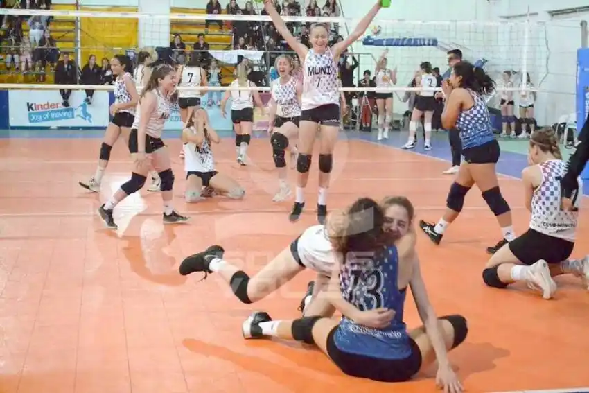 Título para Náutico de Rosario y Muni de Córdoba