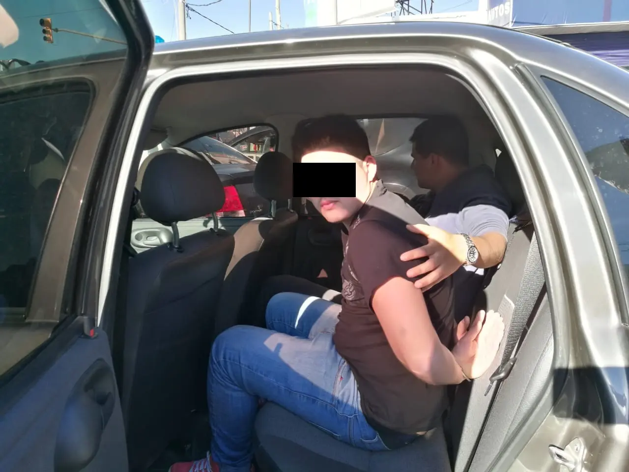 Interpol detuvo a un prófugo acusado del homicidio de un policía tras intentar robar su auto en Lanús