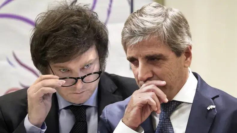 Milei le agradeció a Caputo por la baja de la inflación