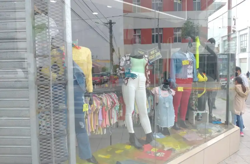 Denuncian ola de inseguridad en 12 de octubre: "Los comerciantes vivimos con el corazón en la boca"