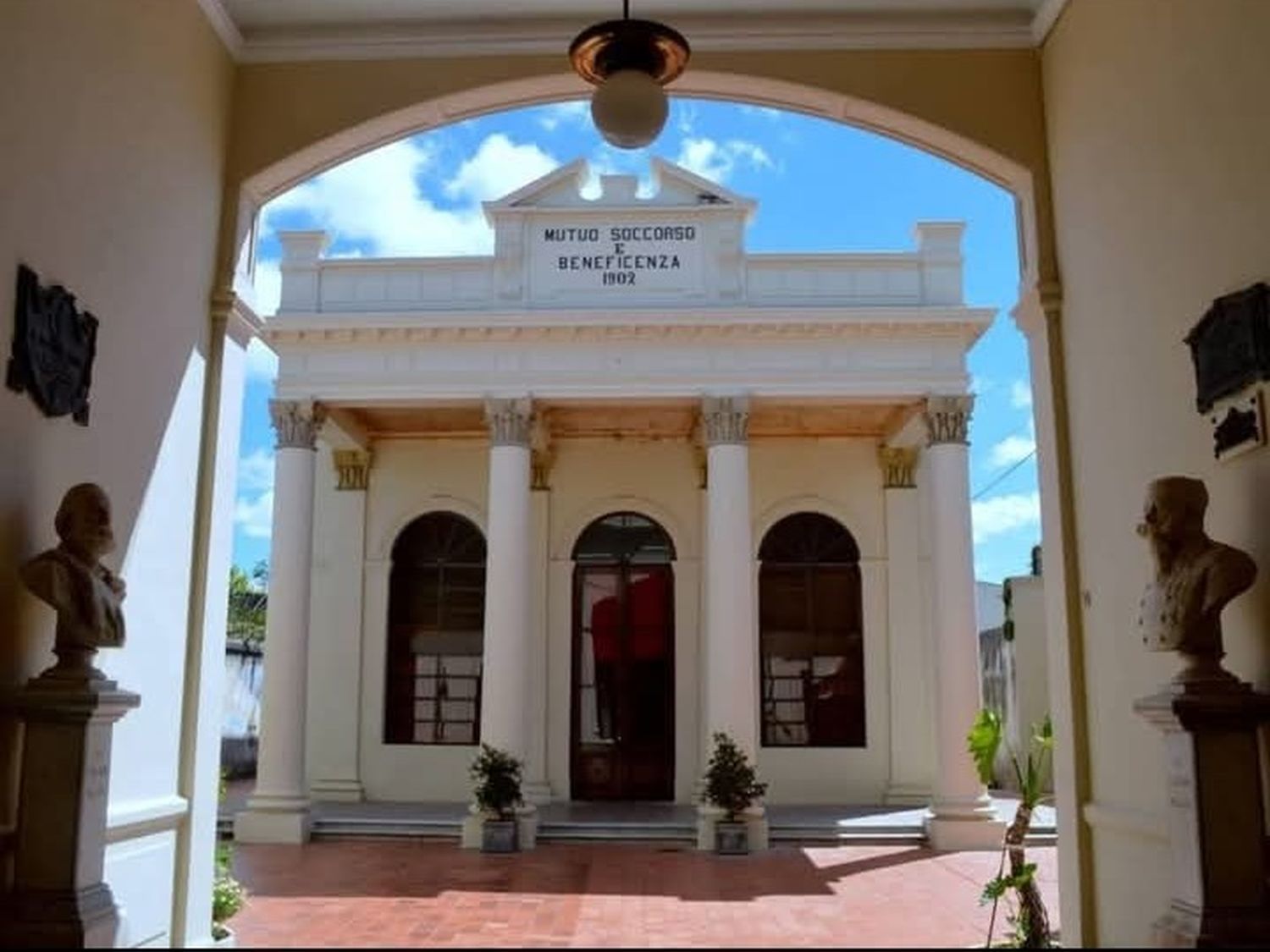 El teatro abre sus puertas para el estudio del arte escénico.