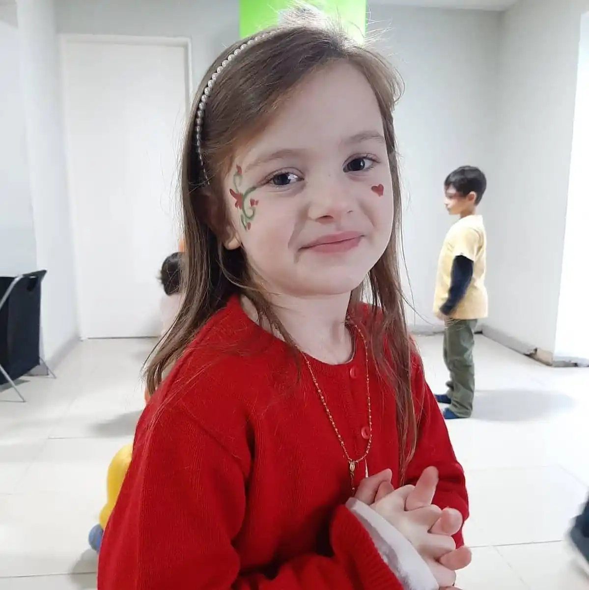 Mara Hollmann, su historia emocionó a todos e inspiró un libro