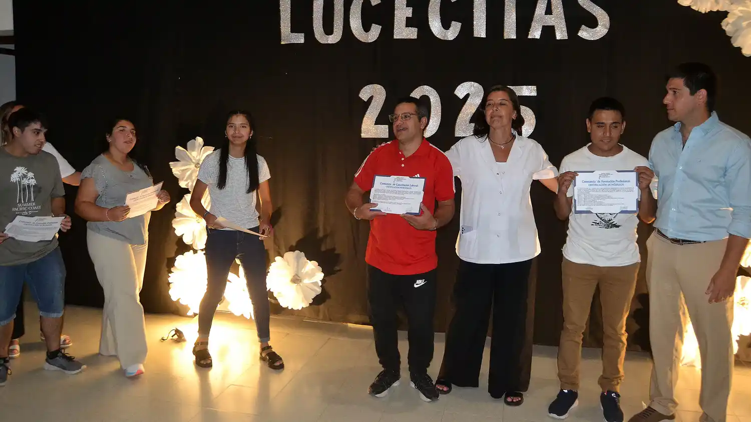 Emotivo acto de egresados y cierre del ciclo lectivo en “Lucecitas”