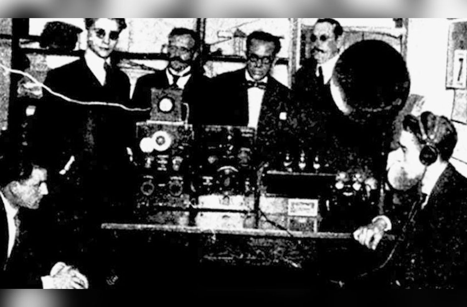 La Radiofonía cumple 100 años y lo festeja con una trasmisión especial y simultánea