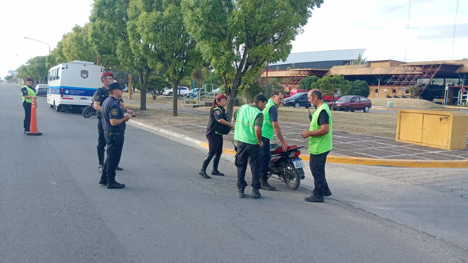 Labran infracciones y secuestran motocicletas en nuevos controles vehiculares