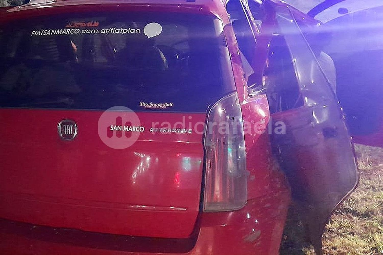 Accidente fatal en la Ruta 19: habría reventado una cubierta y chocó de lleno cotra una columna de alumbrado