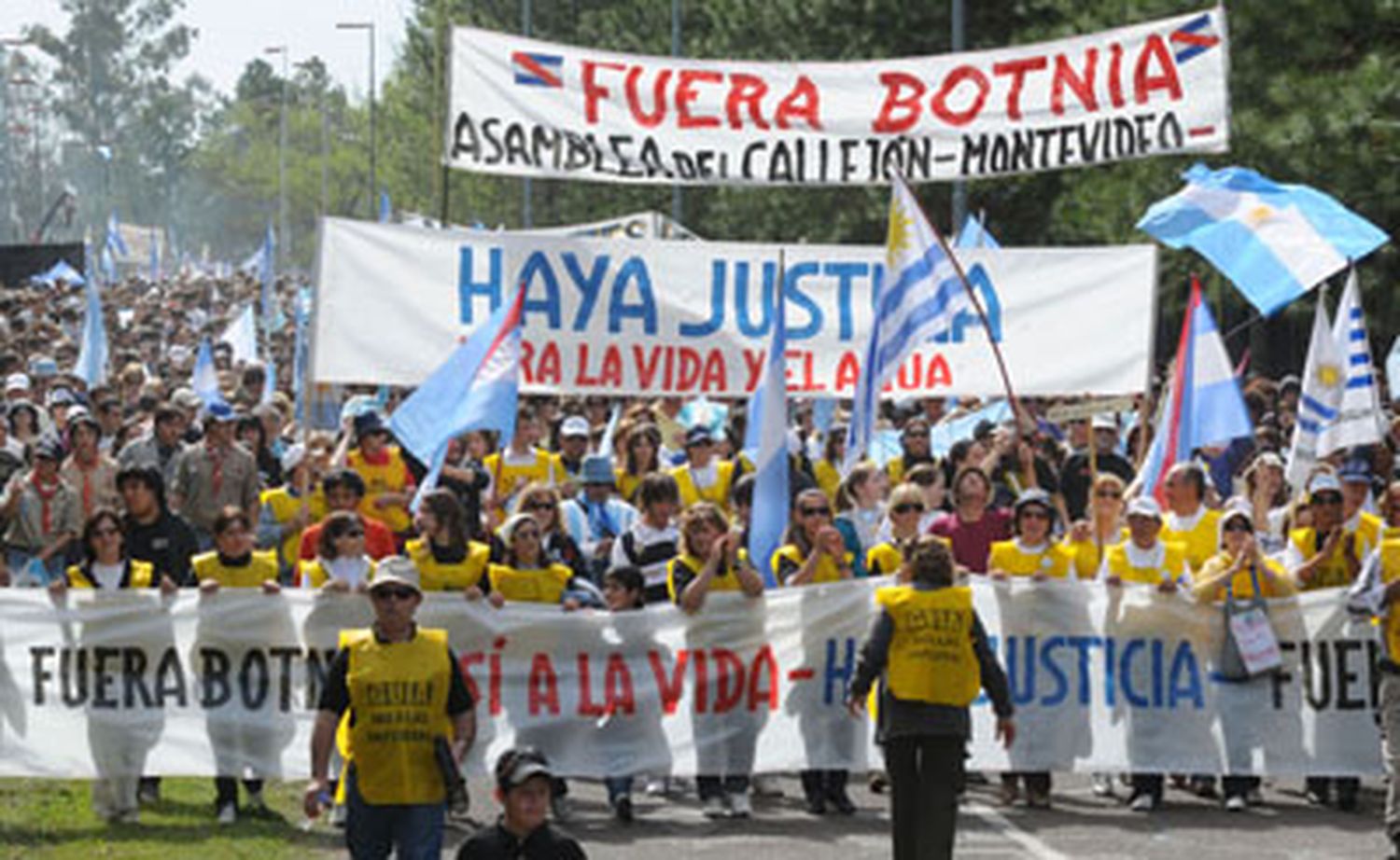 La séptima marcha en defensa del medioambiente suma adhesiones 