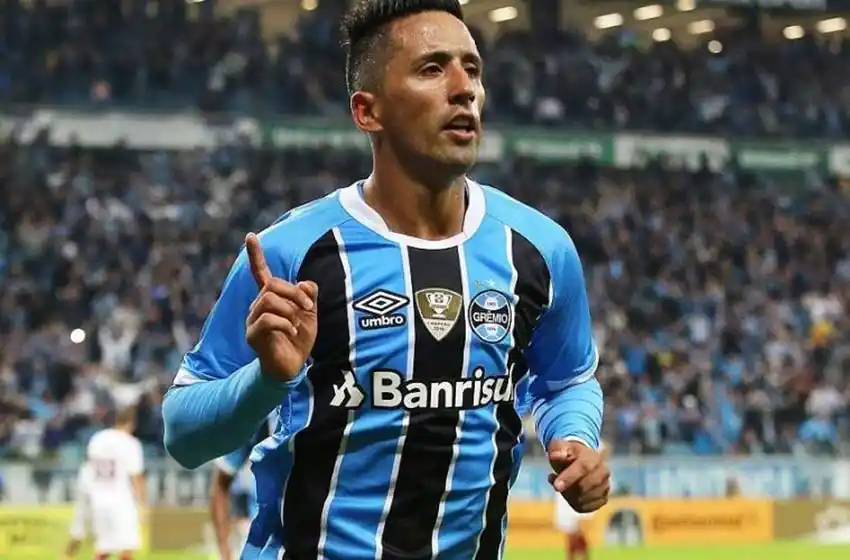 Lucas Barrios, nuevo jugador de Argentinos Juniors