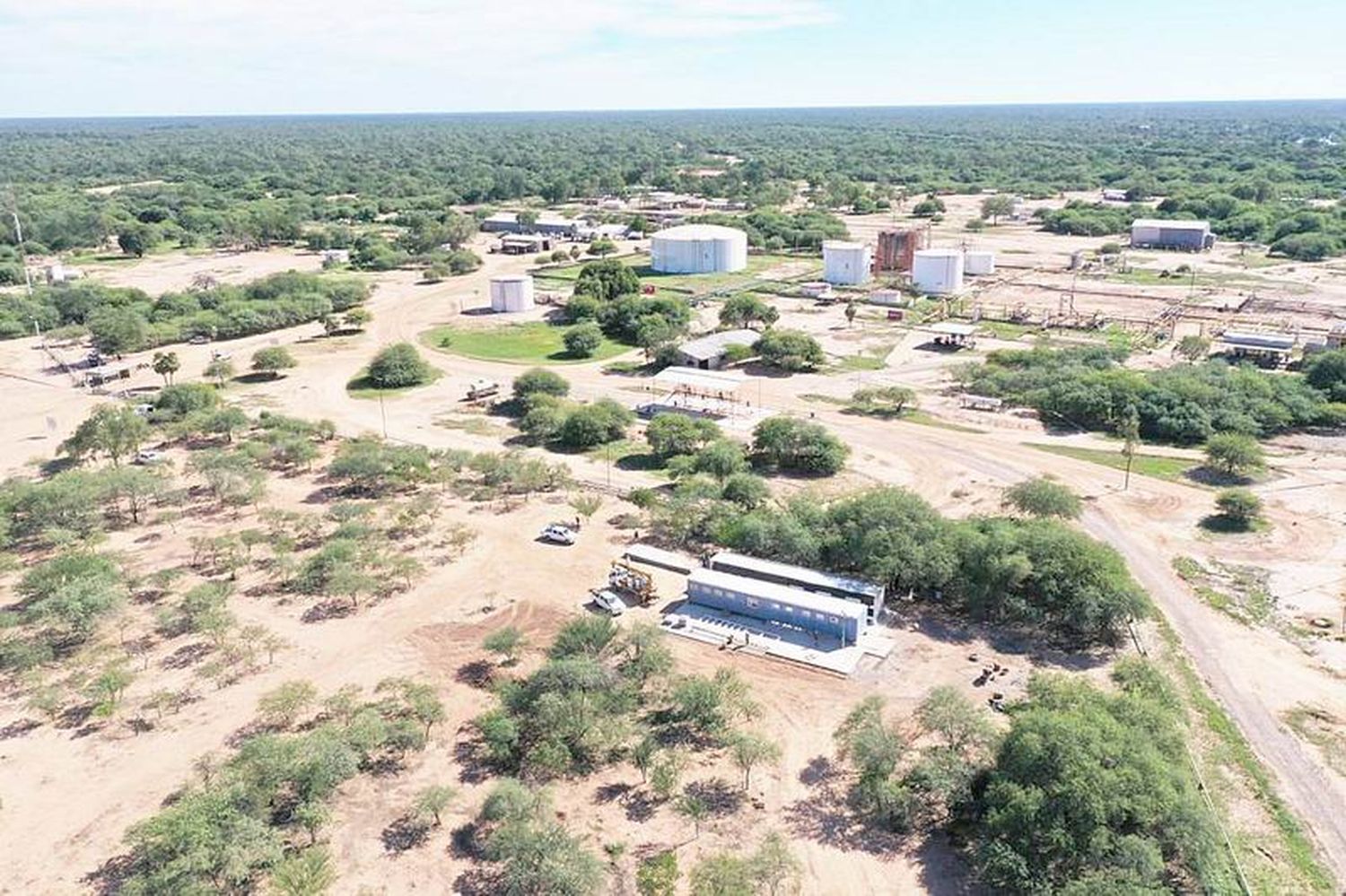 Avanza con firmeza la instalación de
la planta piloto de litio en Palmar Largo