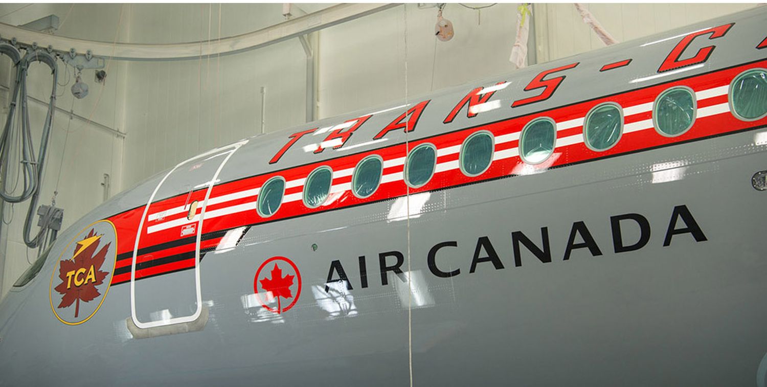 Air Canada regresa al pasado y pinta uno de sus nuevos A220-300 con el livery de Trans-Canada Air Lines