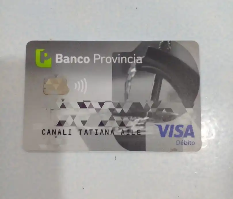Tarjeta de débito encontrada