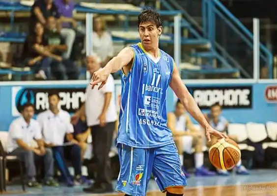 Alejandro Spalla es uno de los refuerzos para Quilmes. 