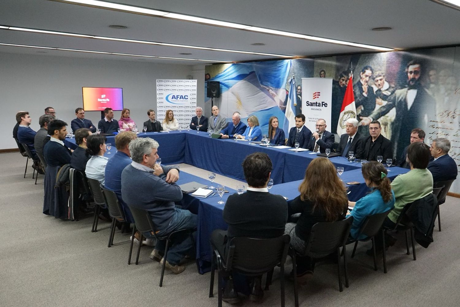 Uno de los puntos pasó por analizar la actualidad del sector.