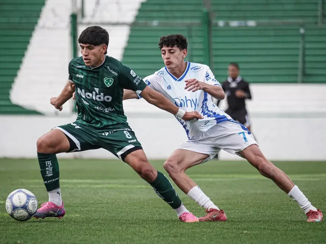 La Crema perdió 3 a 1 en su visita a Sarmiento de Junín. Foto: AR