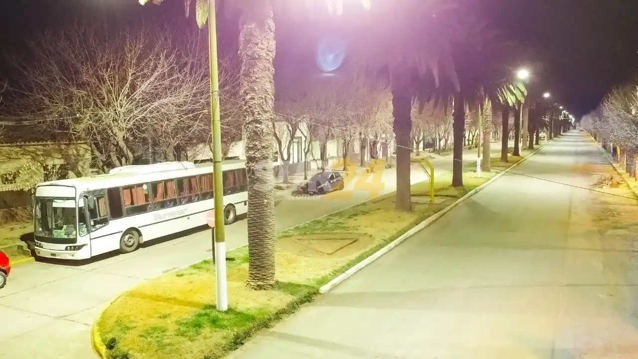 “Restan solo 30 columnas” para completar el 100% de iluminación led en las calles de Maggiolo