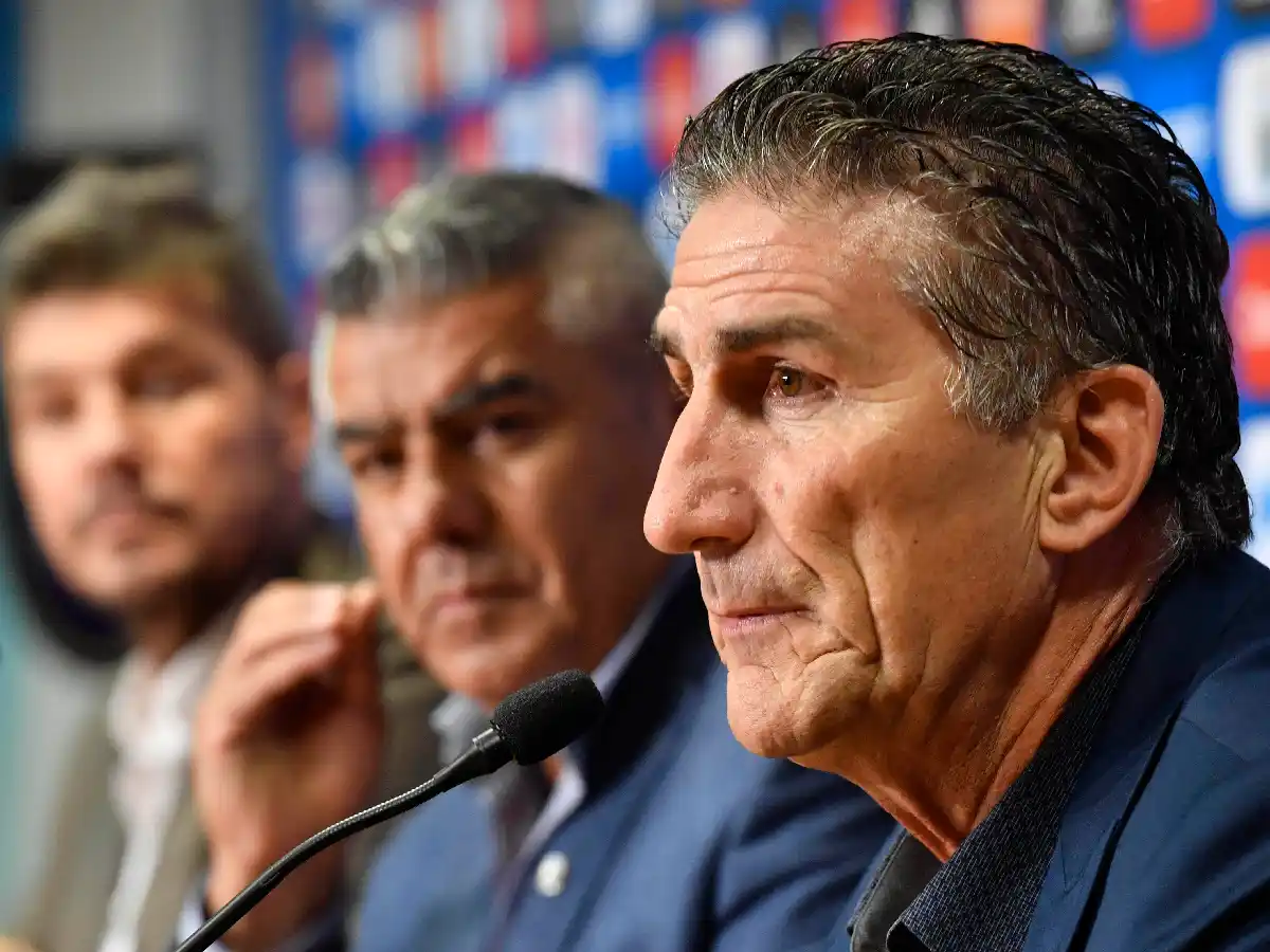 Bauza se despidió y van por Sampaoli