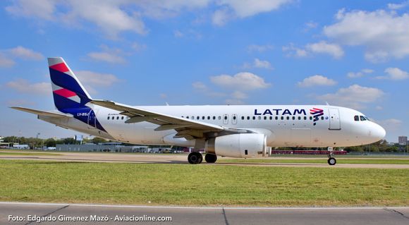 APLA solicita a Transporte que le retiren rutas internacionales a filiales de LATAM
