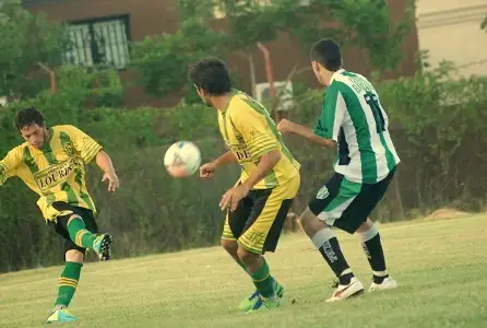 A las 18, Sarmiento enfrentará a Gualeguay Central 