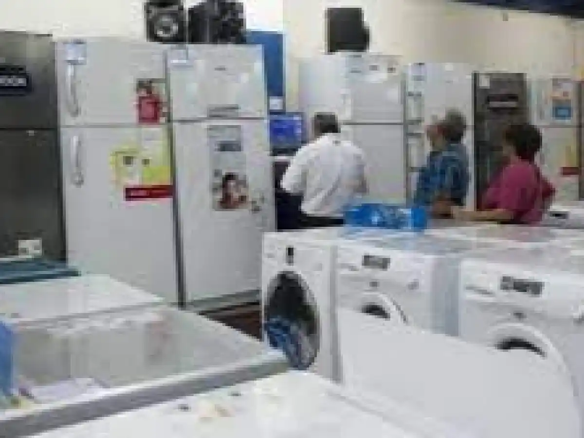 Heladeras y lavarropas se suman al plan de compra de electrodomésticos en 30 cuotas