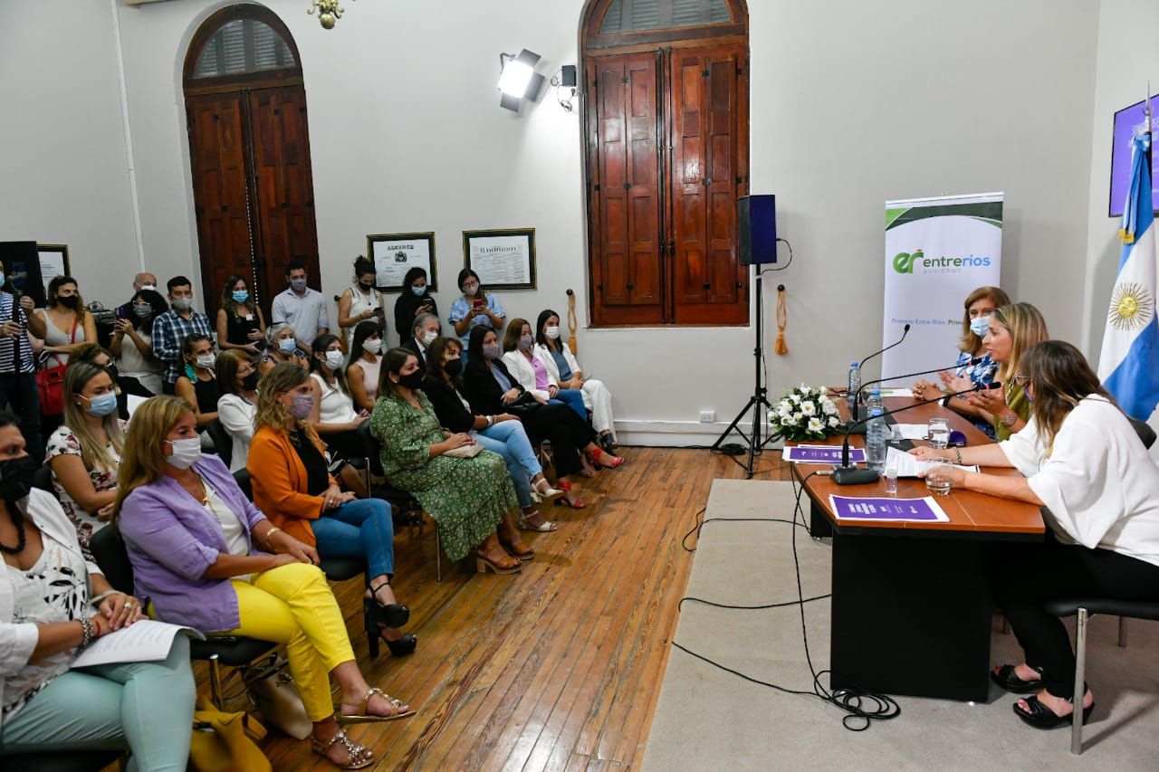 El Gobierno provincial presentó la agenda de actividades en el marco del 8 de marzo