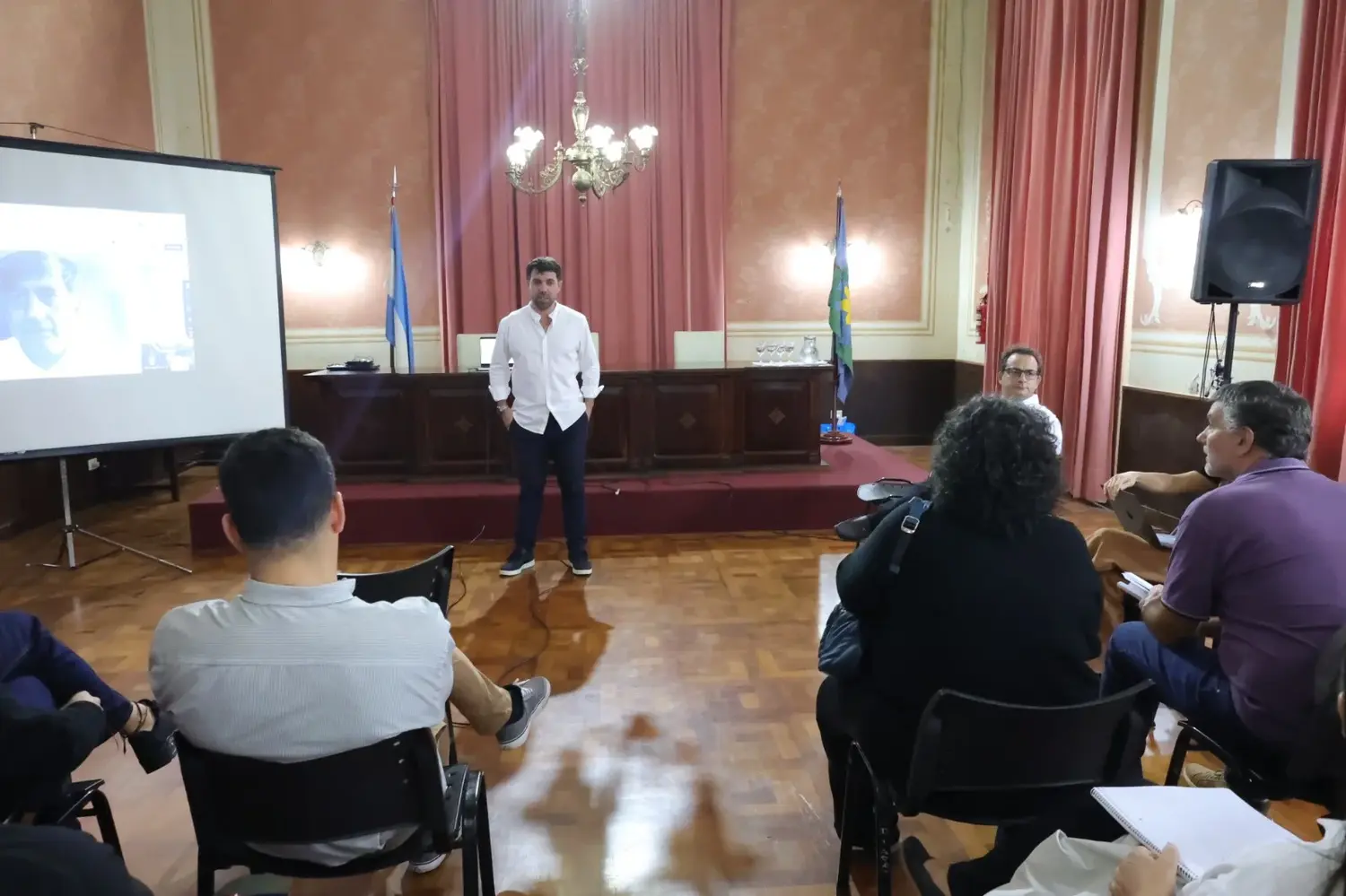 En abril pasado, Brañas y Lanfranchi presentaron avances ante el gabinete e invitados.