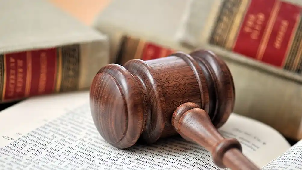 Se promulgó la ley que limita excarcelaciones por delitos graves