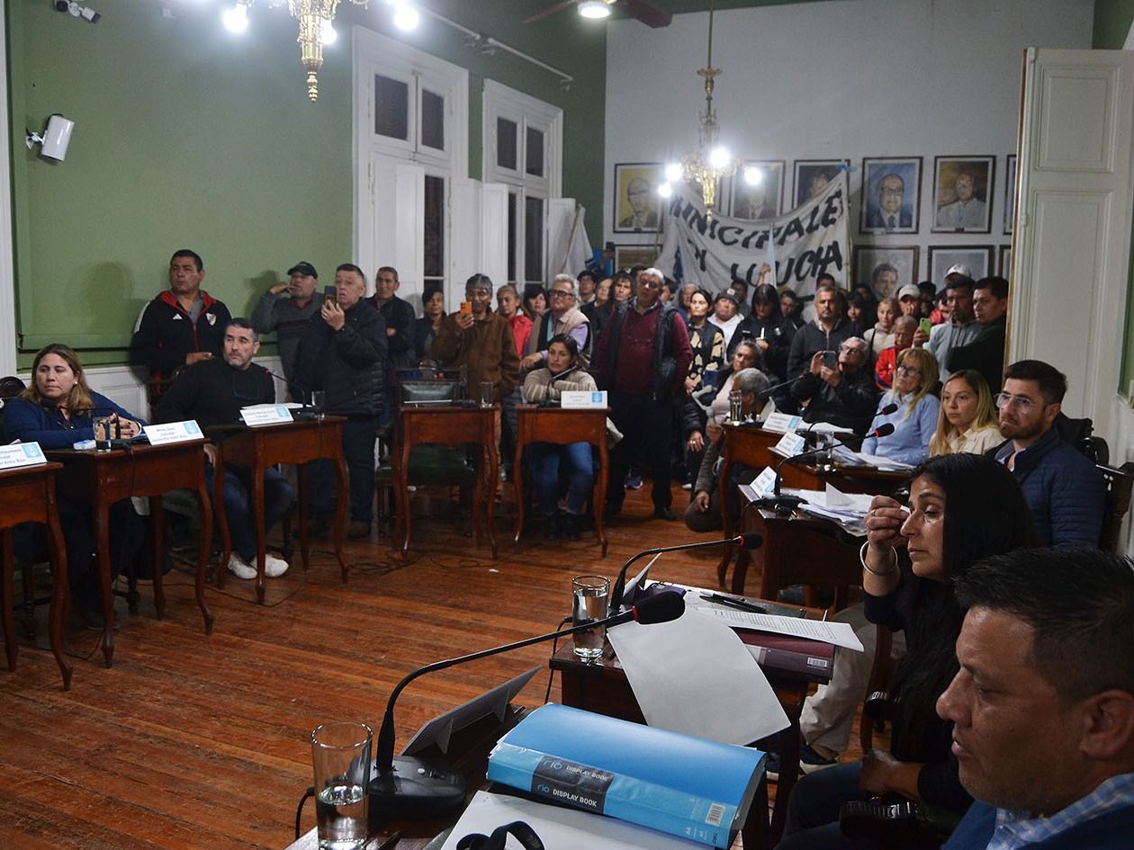 Los municipales manifestaron su descontento con los actuales haberes que perciben.