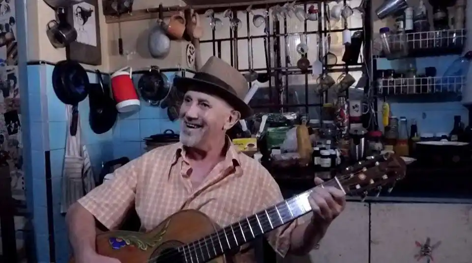 Presentaron el nuevo libro de Luis Luján en Bogotá