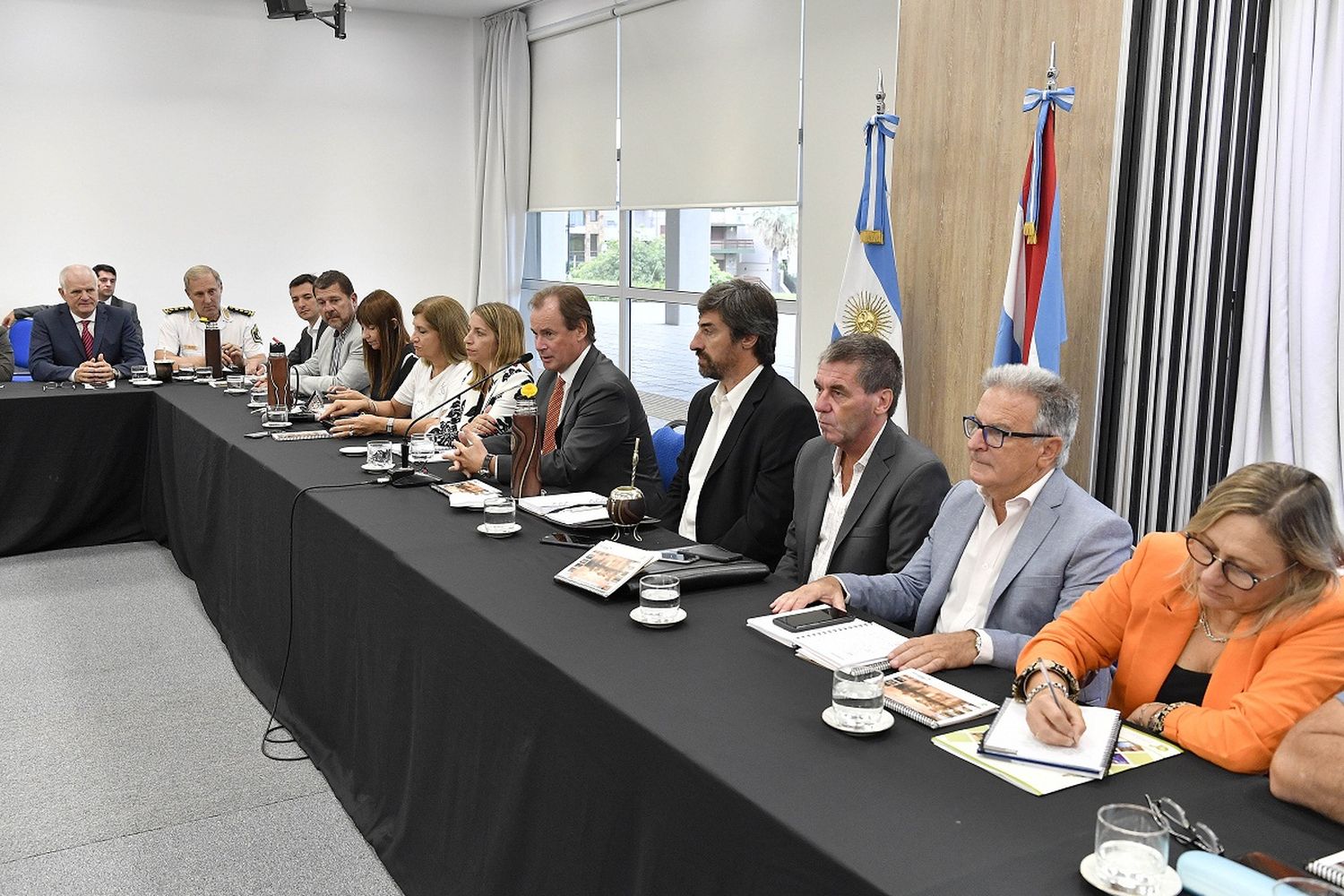 Reunión de Gabinete: Abordaron obras escolares y acciones contra el dengue
