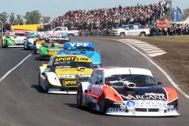 Habrá tres carreras en la Provincia y  estará en juego la Copa de Entre Ríos  