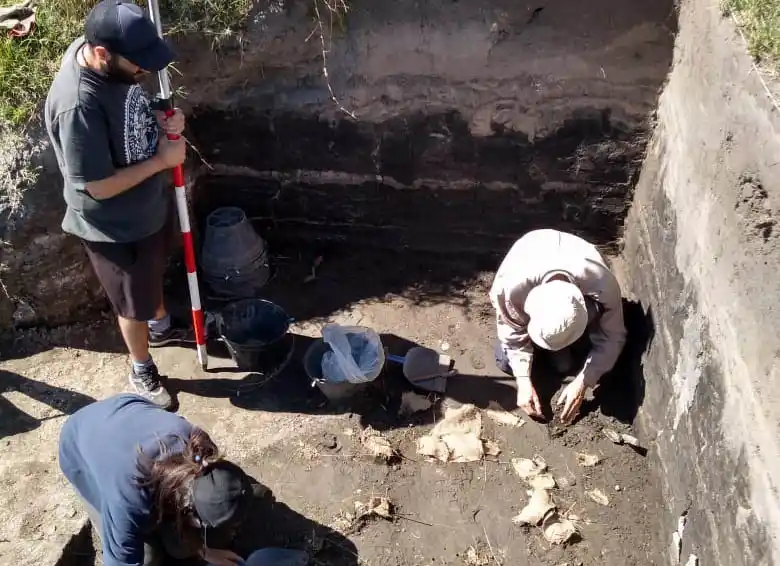 Nuevas investigaciones de campo en sitio arqueológico