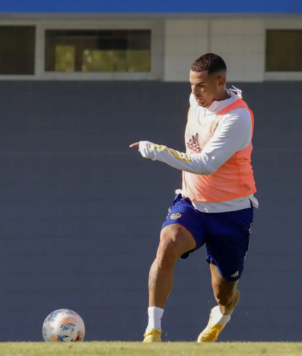 Capaldo y Rojo tienen  chances de estar ante River 