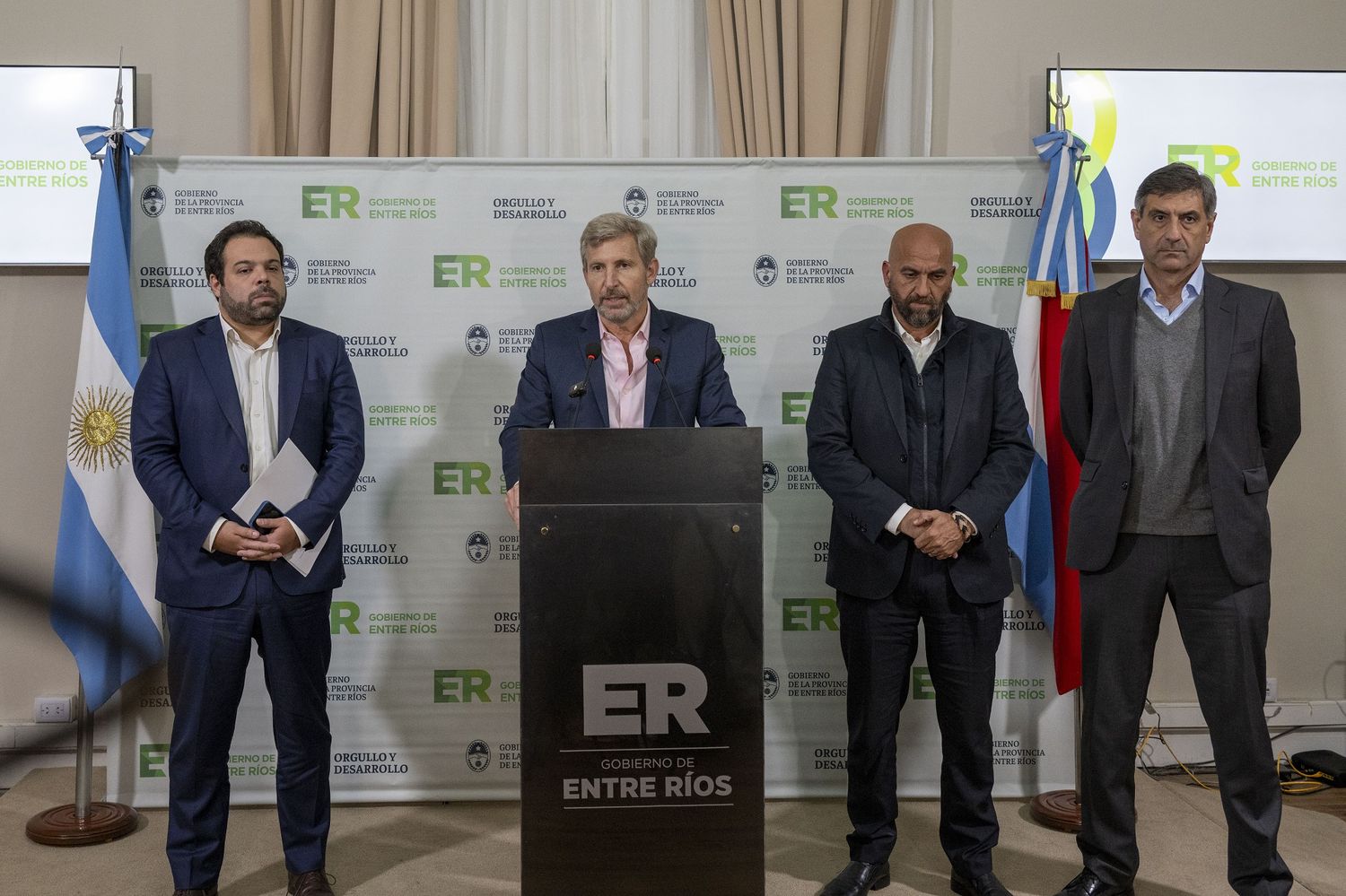 Frigerio anunció el cierre de la intervención del Iosper con la cancelación total de su deuda
