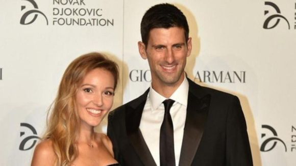 Jelena Djokovic celebra el título de su esposo con el lanzamiento de una nueva colección