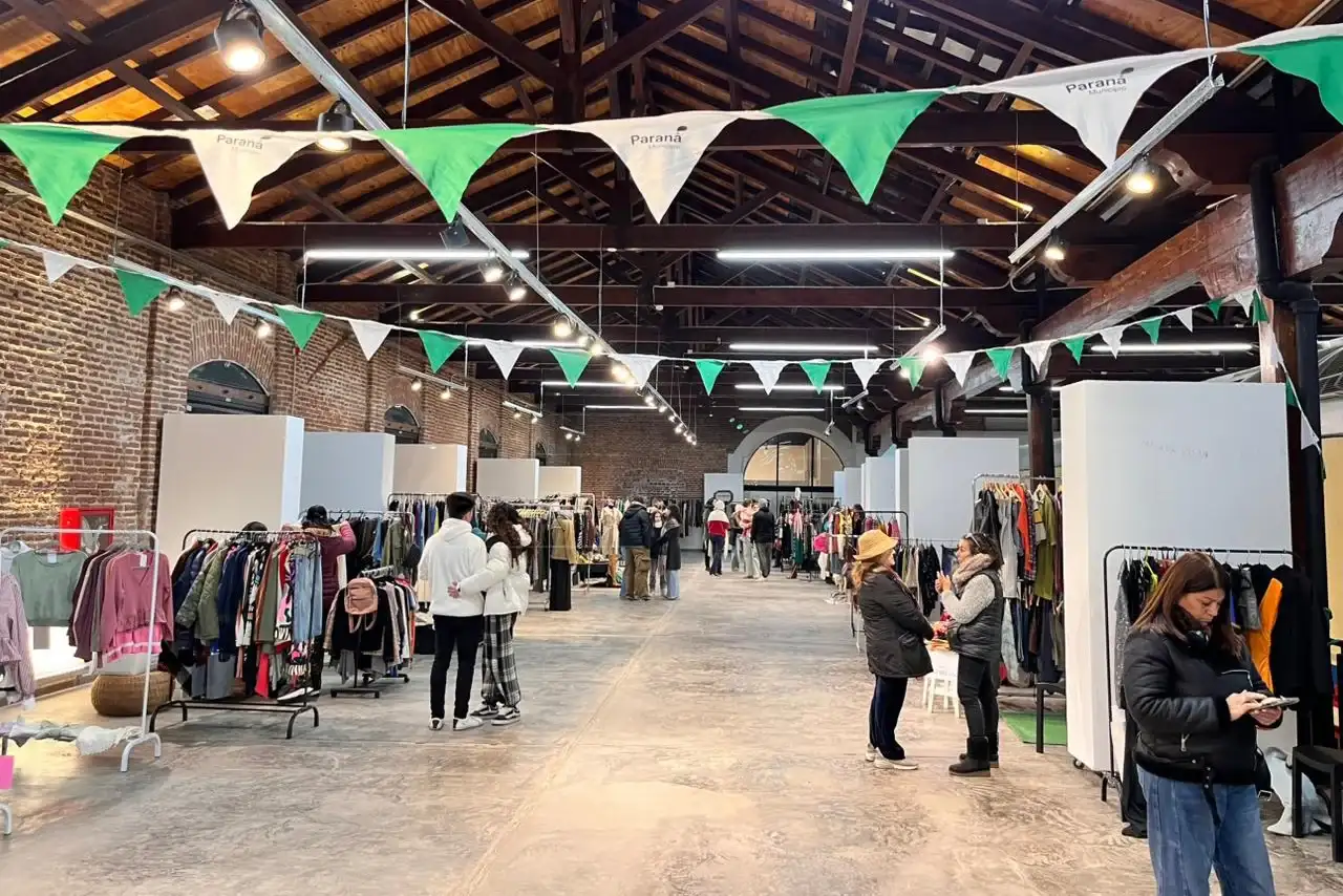 La Feria de Moda Circular reunió a más de 40 emprendedores y consolida su crecimiento en Paraná