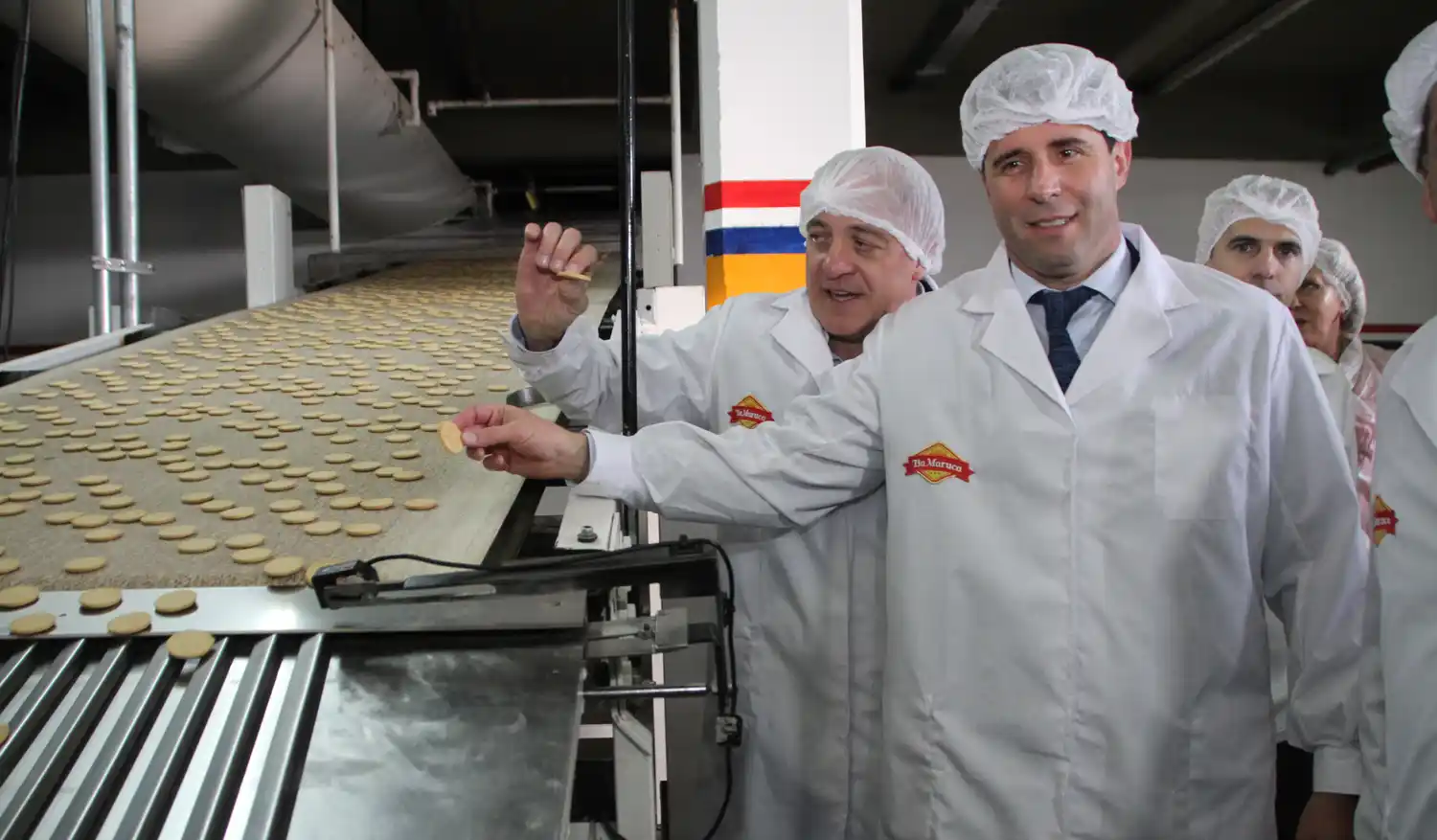 Una reconocida empresa de galletitas paró su planta y le dio una semana de licencia al personal