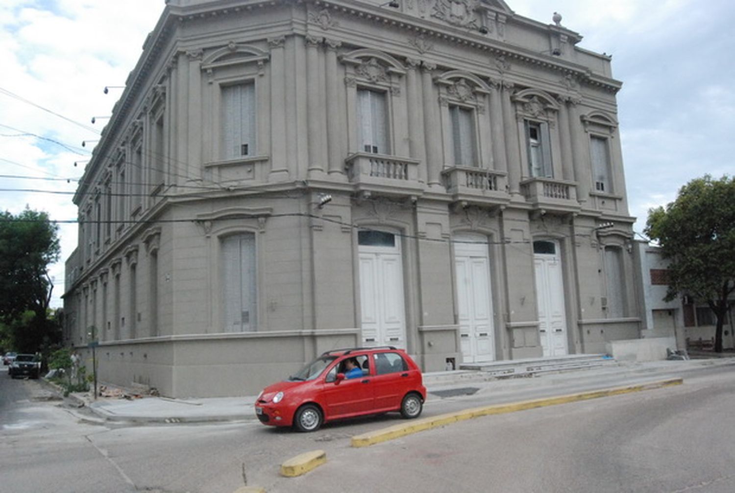 Condenaron a dos hombres a cuatro años de cárcel por un hecho de abigeato