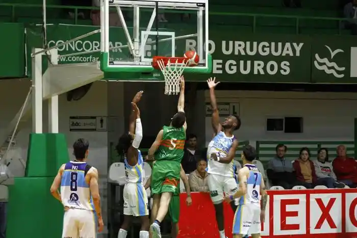 Estudiantes recibe este sábado a Ciclista en un febrero cargado